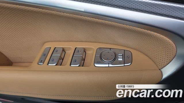 Genesis G70 2021 — ფოტო 11/20