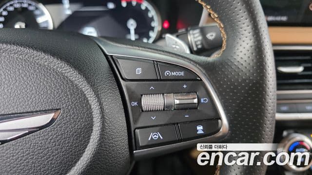 Genesis G70 2021 — ფოტო 15/20