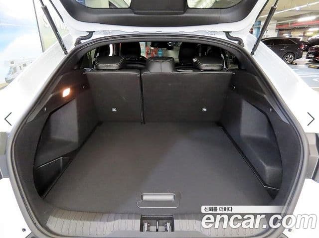 Renault Samsung Arkana 2025 — Фото 17/20