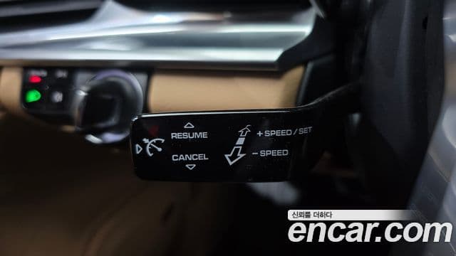 Porsche Panamera 2020 — Photo 31/32