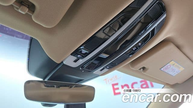 Porsche Panamera 2020 — Photo 32/32