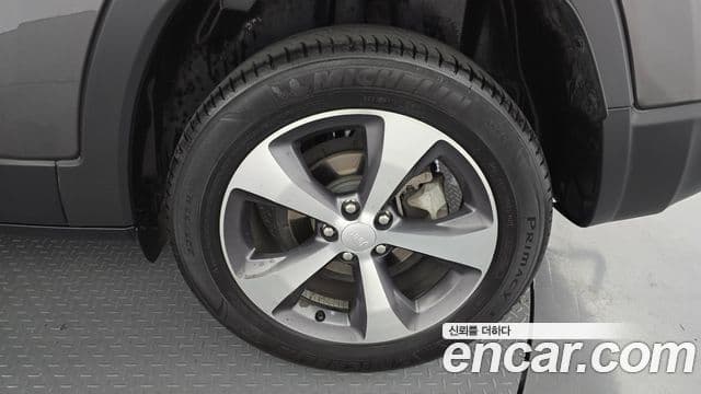 Jeep Cherokee 2022 — Photo 20/30