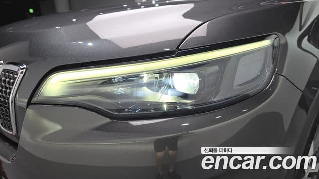 Jeep Cherokee 2022 — Photo 14/30