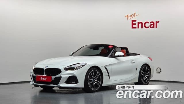 BMW Z4 2024 — Фото 9/20