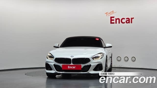 BMW Z4 2024 — Фото 2/20