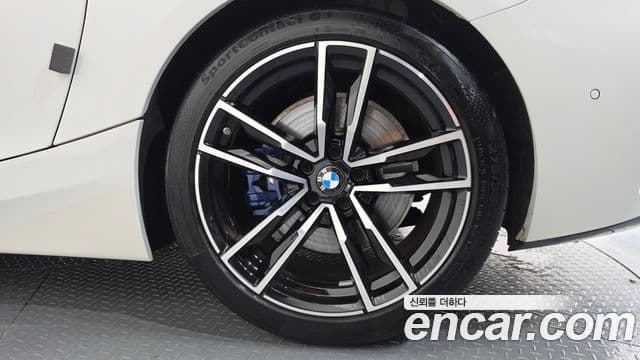 BMW Z4 2024 — Photo 8/30