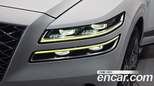 Genesis GV80 2021 — Şəkil 15/32