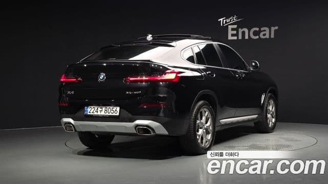 BMW X4 2024 — Şəkil 12/38