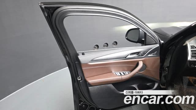 BMW X4 2024 — Şəkil 23/38