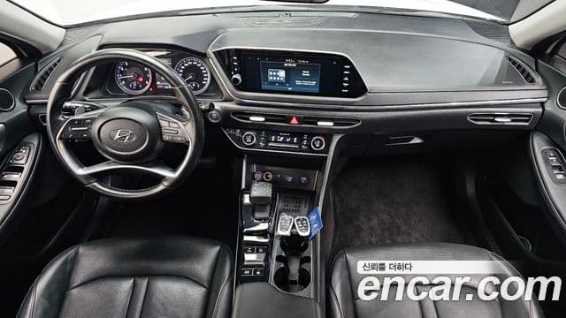 Hyundai Sonata 2021 — ფოტო 7/20
