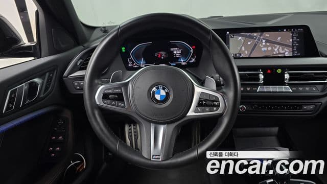 BMW 1 Series 2021 — ფოტო 13/20