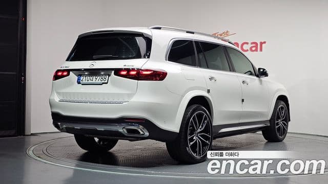 Mercedes-Benz GLS-Class 2024 — Фото 2/20
