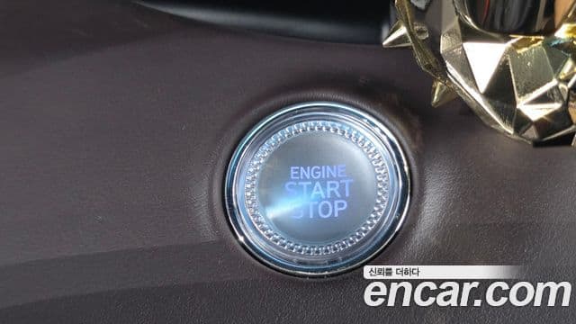 Genesis GV70 2022 — ფოტო 9/34