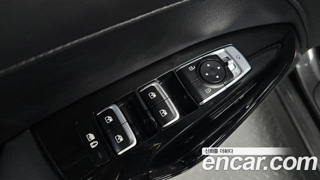 Kia K5 2023 — Şəkil 20/34