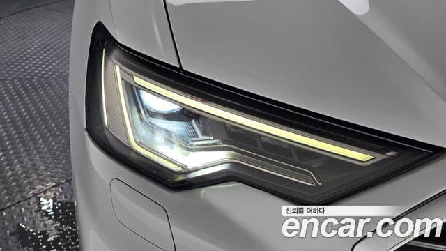 Audi A6 2019 — Şəkil 10/31