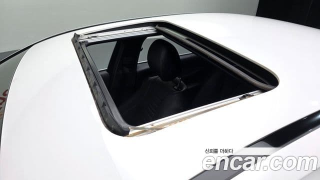 Mercedes-Benz E-Class 2020 — Şəkil 17/32