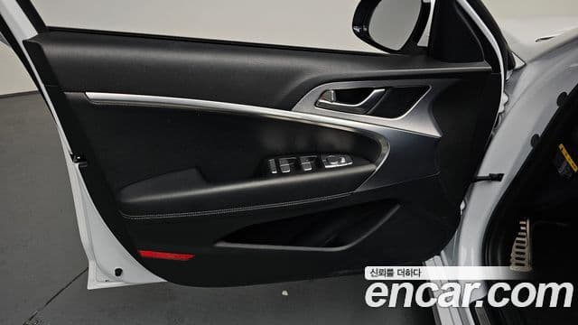 Genesis G70 2019 — Şəkil 10/35