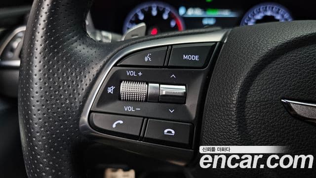 Genesis G70 2019 — Şəkil 32/35