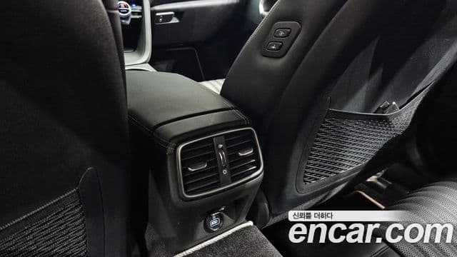 Genesis G70 2019 — Şəkil 21/35