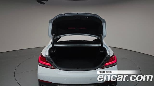 Genesis G70 2019 — Şəkil 17/35