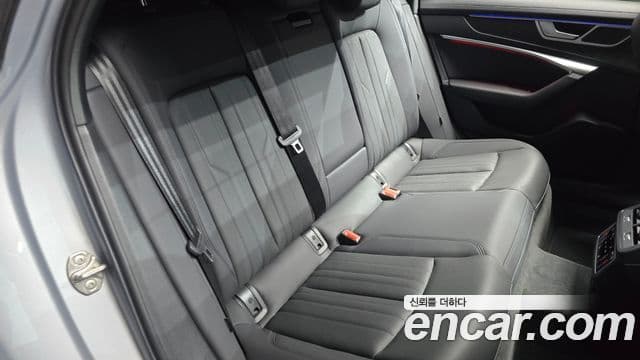 Audi A6 2022 — ფოტო 11/20