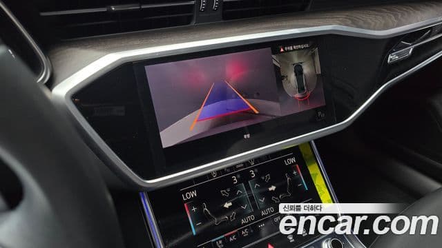 Audi A6 2022 — ფოტო 15/20