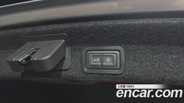 Audi A6 2022 — Photo 10/31