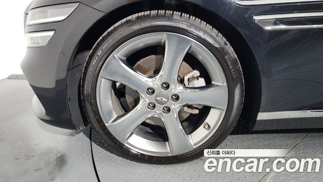 Genesis G80 2020 — ფოტო 16/42