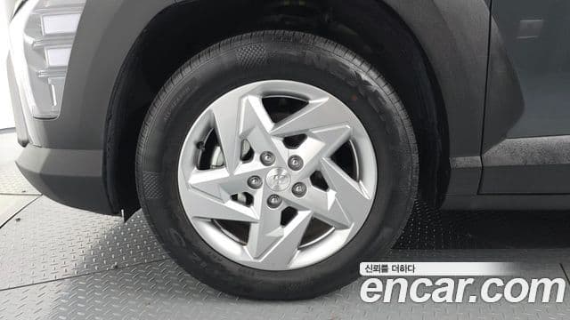 Hyundai Kona 2024 — ფოტო 5/20