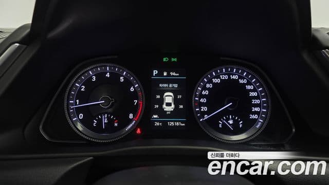 Hyundai Sonata 2022 — Фото 8/20