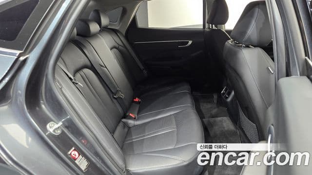 Hyundai Sonata 2022 — Фото 11/20