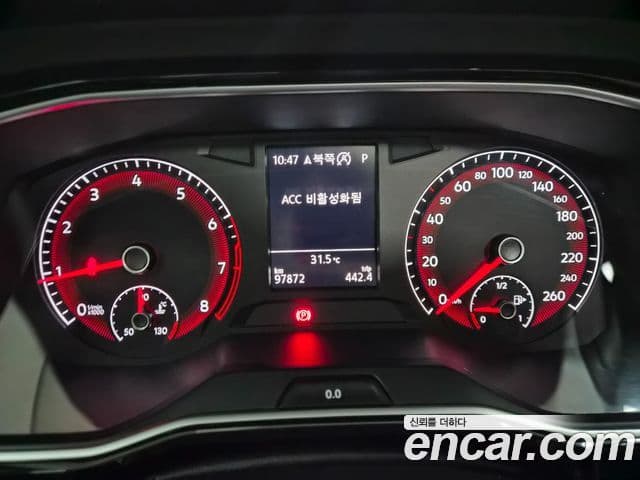 Volkswagen Jetta 2020 — ფოტო 7/20