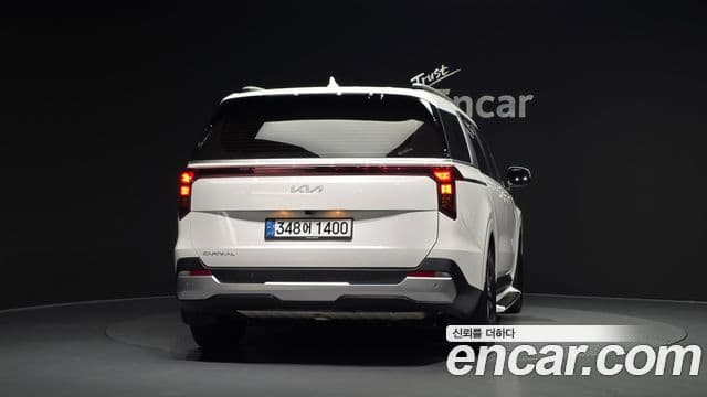 Kia Carnival 2024 — Фото 4/20