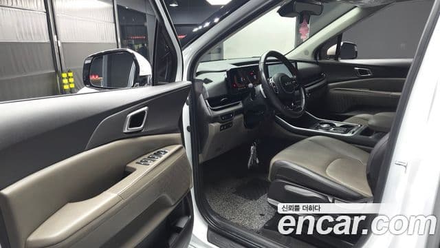 Kia Carnival 2024 — Фото 10/20