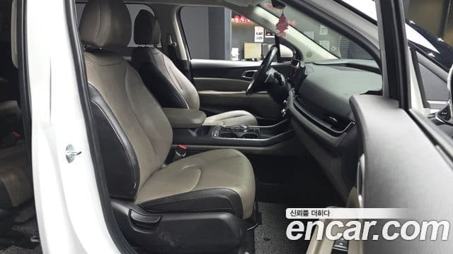 Kia Carnival 2024 — Фото 11/20