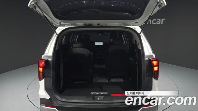 Kia Carnival 2024 — Фото 20/20
