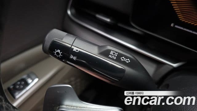 Kia Carnival 2024 — Photo 4/35