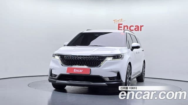 Kia Carnival 2023 — Фото 3/20