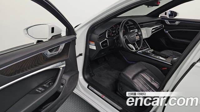 Audi A6 2020 — ფოტო 1/20