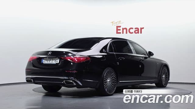 Mercedes-Benz S-Class 2023 — Фото 1/20