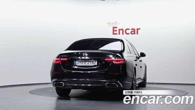 Mercedes-Benz S-Class 2023 — Фото 3/20