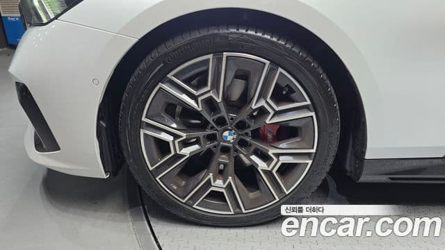 BMW 5 Series 2026 — Şəkil 5/20