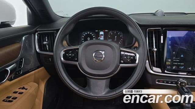 Volvo S90 2019 — Фото 14/20