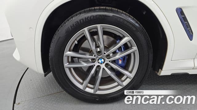 BMW X4 2019 — ფოტო 5/20