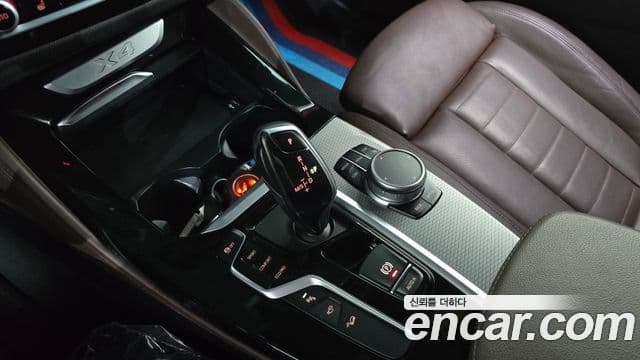 BMW X4 2019 — ფოტო 9/20