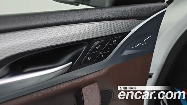 BMW X4 2019 — ფოტო 19/20