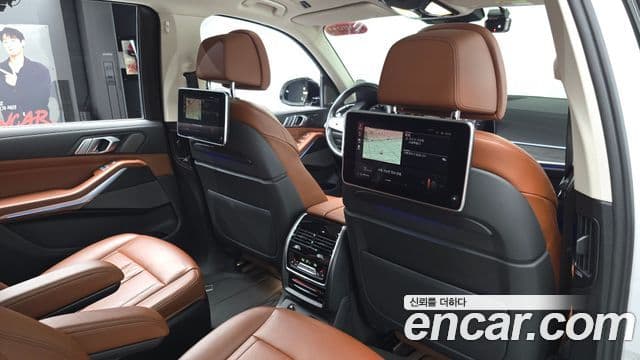 BMW X7 2020 — Фото 19/20