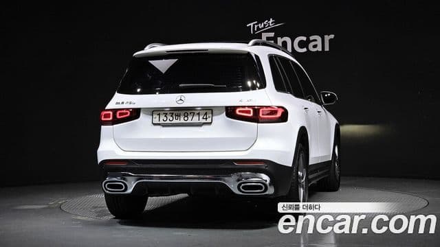 Mercedes-Benz GLB-Class 2022 — Фото 4/20