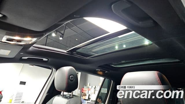 Mercedes-Benz GLB-Class 2022 — Фото 16/20