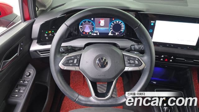 Volkswagen Golf 2022 — ფოტო 22/33